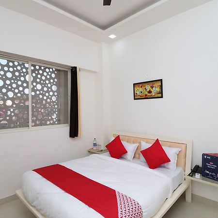 Oyo 13406 Hotel Golden Leaf Bareilly Luaran gambar