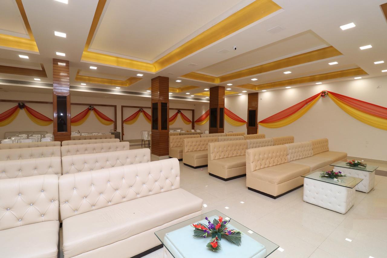 Oyo 13406 Hotel Golden Leaf Bareilly Luaran gambar