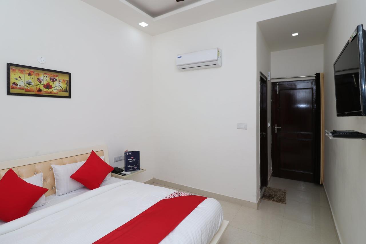 Oyo 13406 Hotel Golden Leaf Bareilly Luaran gambar
